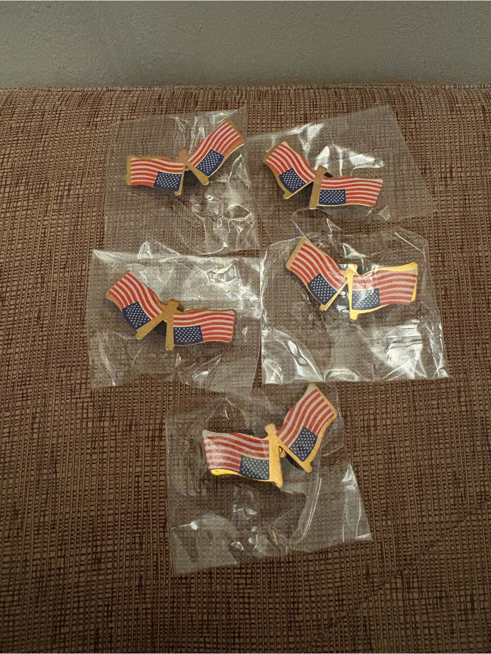 United States of AMERICAN FLAG LAPEL PINS 0.75 Lots of 5 Hats, Ties, Tack Pins